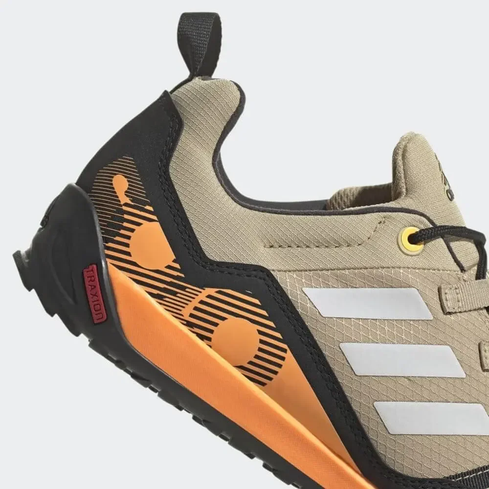 ADIDAS SWIFT SOLO APPROACH SHOES MEN'S, BEIGE, SIZE 5.5
